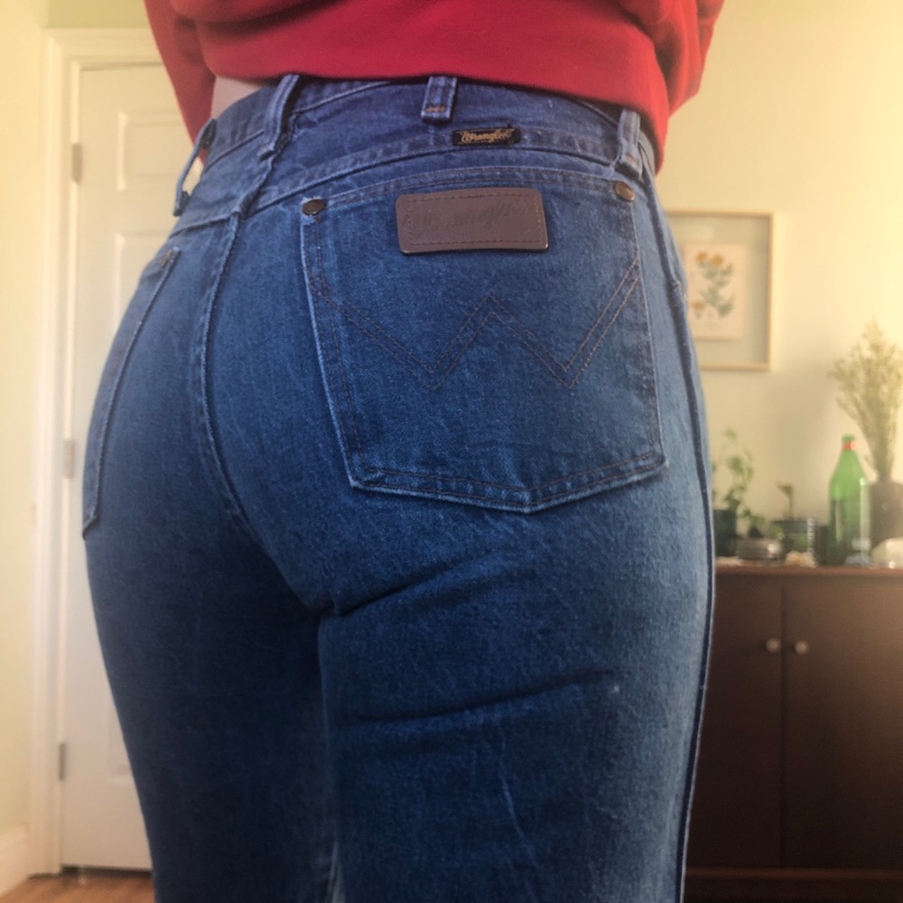 High-waisted vintage Wrangler jeans
